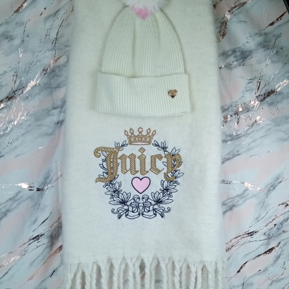 🛍️🍒 Juicy Couture Cream Pom Beanie & Scarf Set